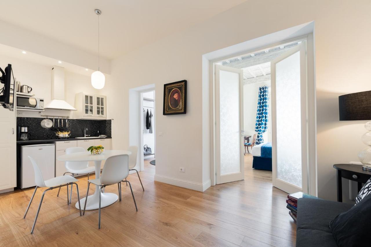 פירנצה Lovely Apartment With Balcony מראה חיצוני תמונה