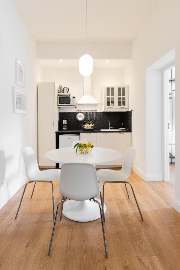 פירנצה Lovely Apartment With Balcony מראה חיצוני תמונה